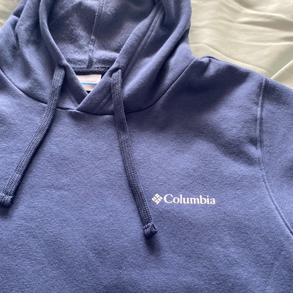 columbia sweatshirt
